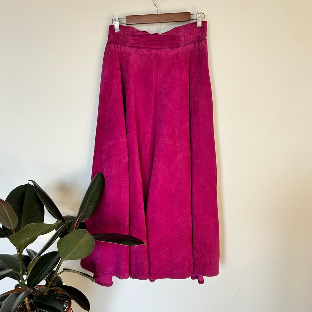Elegant Pink Suede Women's Skirt